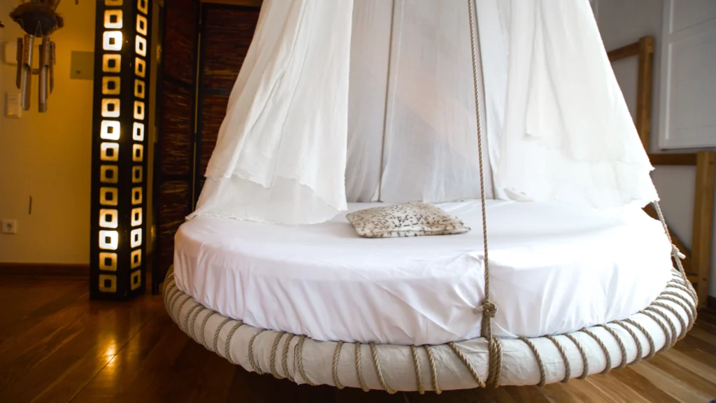 222_out_of_africa_suite_2