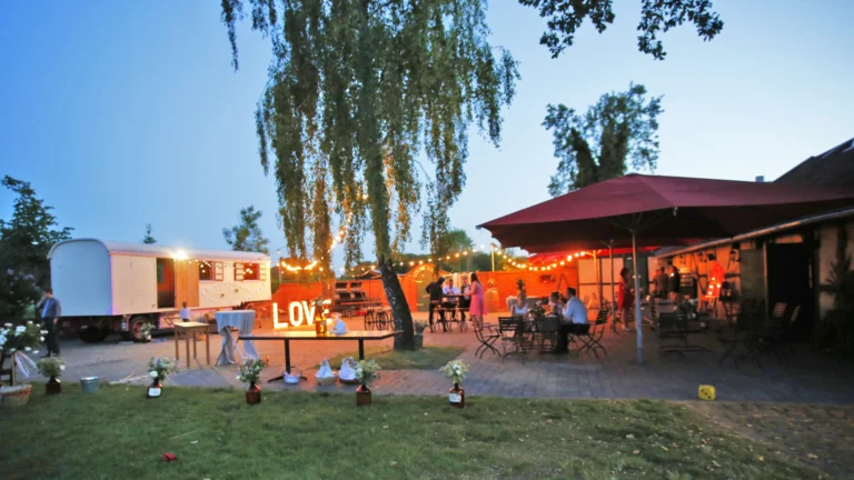 Biergarten_Große_Scheune_1